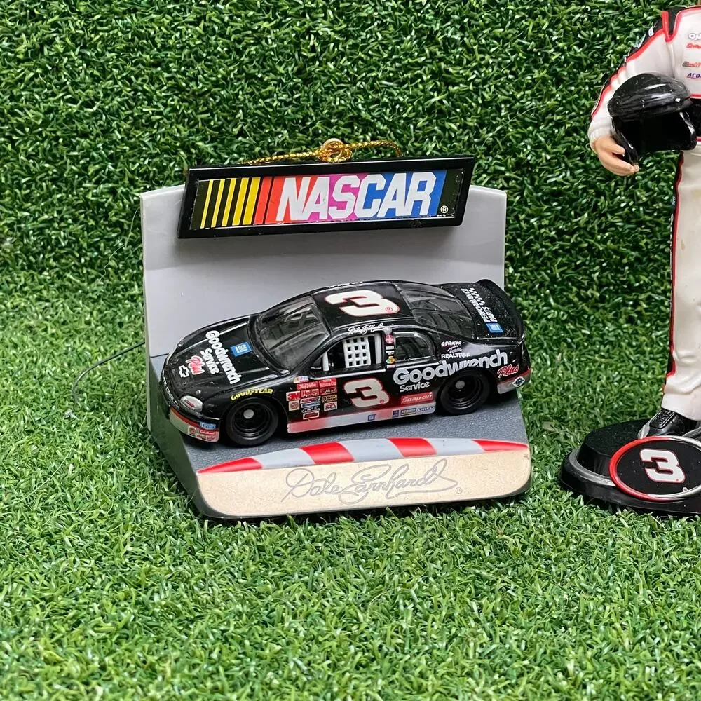 Vintage Lot Dale Earnhardt NASCAR Great American Goodwrench Service